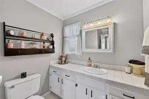 2789 E Oshkosh, Anaheim, CA 92806 - Photo 19