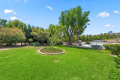 18880 Via Sereno, Yorba Linda, CA 92886 - Photo 45