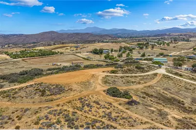 38799 Calle Segovia, Temecula, CA 92592 - Photo 17