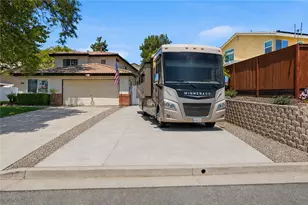 31582 Golden Lion Dr, Temecula, CA 92591 - Photo 15