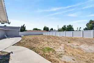 940 E Whittier, Hemet, CA 92543 - Photo 41