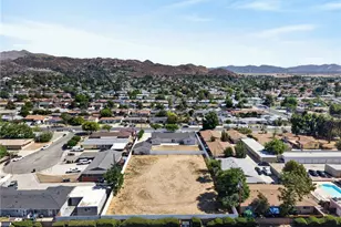 940 E Whittier, Hemet, CA 92543 - Photo 53