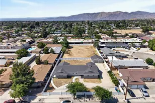 940 E Whittier, Hemet, CA 92543 - Photo 49