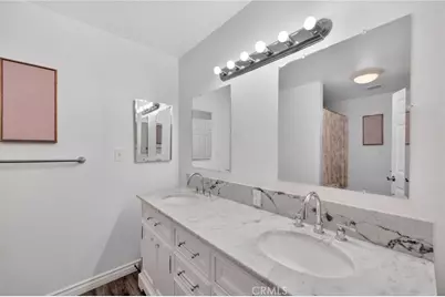 940 E Whittier, Hemet, CA 92543 - Photo 25