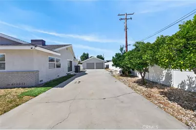 940 E Whittier, Hemet, CA 92543 - Photo 39