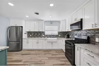 940 E Whittier, Hemet, CA 92543 - Photo 15