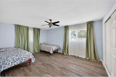940 E Whittier, Hemet, CA 92543 - Photo 35
