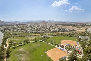 35640 Sainte Foy St, Murrieta, CA 92563 - Photo 43