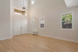 35640 Sainte Foy St, Murrieta, CA 92563 - Photo 5