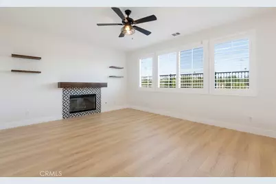 35640 Sainte Foy Street, Murrieta, CA 92563 - Photo 9