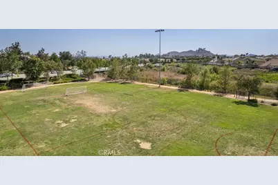 35640 Sainte Foy Street, Murrieta, CA 92563 - Photo 45