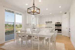 35640 Sainte Foy St, Murrieta, CA 92563 - Photo 11