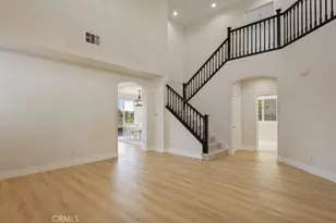 35640 Sainte Foy St, Murrieta, CA 92563 - Photo 7