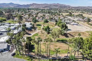 42751 East Florida Ave, Hemet, CA 92544 - Photo 39