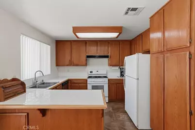 26214 Lazy Creek, Menifee, CA 92586 - Photo 11