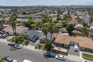 289 Lustrosos St, Oceanside, CA 92057 - Photo 33