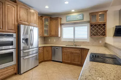 30896 Emperor, Canyon Lake, CA 92587 - Photo 5