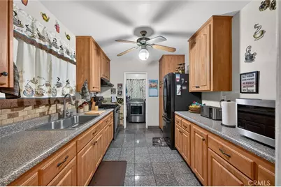 11002 Arroyo Drive, Whittier, CA 90604 - Photo 13