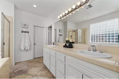 25227 Coral Canyon Road, Corona, CA 92883 - Photo 21