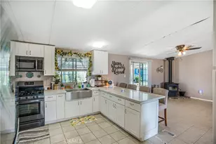 25210 Catalina, Murrieta, CA 92562 - Photo 3