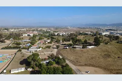 25210 Catalina, Murrieta, CA 92562 - Photo 41