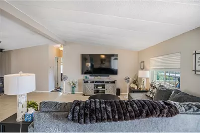 25210 Catalina, Murrieta, CA 92562 - Photo 7