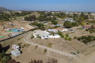 25210 Catalina, Murrieta, CA 92562 - Photo 35