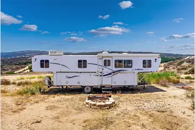 41720 Oak Canyon Road, Hemet, CA 92544 - Photo 21