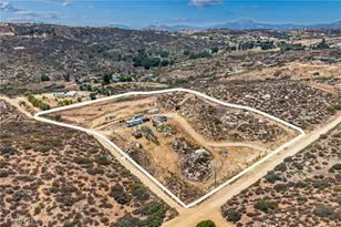 41720 Oak Canyon Rd, Hemet, CA 92544 - Photo 1