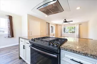 3754 Gail, Oceanside, CA 92056 - Photo 9