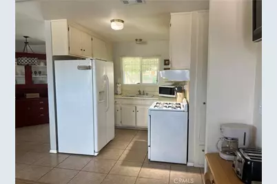 1601 W Mayberry, Hemet, CA 92543 - Photo 9
