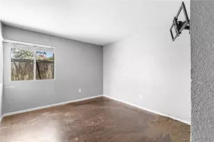 39979 Fairwood Cir, Murrieta, CA 92562 - Photo 11