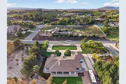 32905 Avenida Lestonnac, Temecula, CA 92592 - Photo 41