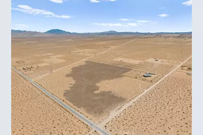 36990 Cambria Road, Lucerne Valley, CA 92356 - Photo 43