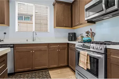 24280 White Willow, Murrieta, CA 92562 - Photo 9