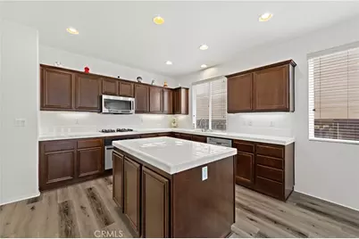 29804 Cheshire Court, Menifee, CA 92584 - Photo 3