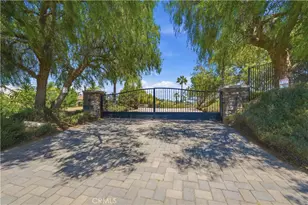 3508 Vista Corona, Fallbrook, CA 92028 - Photo 3