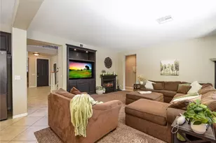 34466 Waltham Pl, Winchester, CA 92596 - Photo 9