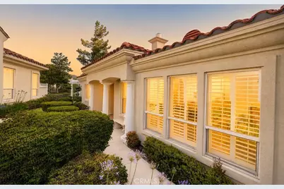 38677 Muirfield Drive, Murrieta, CA 92562 - Photo 3