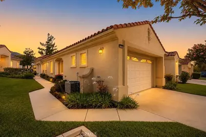 38677 Muirfield Drive, Murrieta, CA 92562 - Photo 5