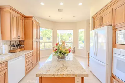 38677 Muirfield Drive, Murrieta, CA 92562 - Photo 49