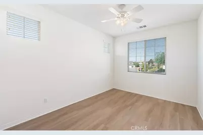 38121 Summer Ridge Drive, Murrieta, CA 92563 - Photo 13