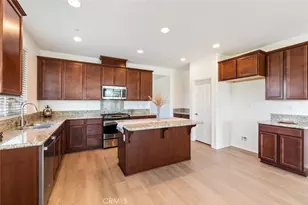 38121 Summer Ridge Dr, Murrieta, CA 92563 - Photo 7