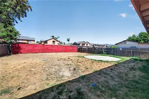 26296 Investors Pl, Hemet, CA 92544 - Photo 17
