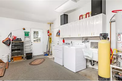 49585 Flightline Way, Aguanga, CA 92536 - Photo 17