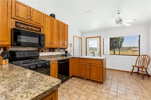 49585 Flightline Way, Aguanga, CA 92536 - Photo 45