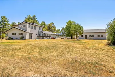 49585 Flightline Way, Aguanga, CA 92536 - Photo 7