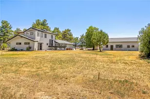 49585 Flightline Way, Aguanga, CA 92536 - Photo 7