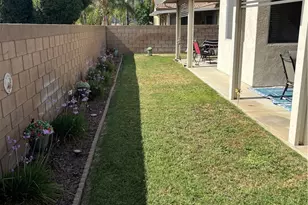 785 N Hemet, Hemet, CA 92544 - Photo 19