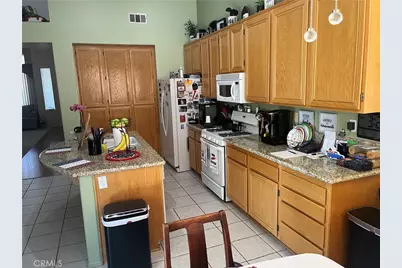 785 N Hemet, Hemet, CA 92544 - Photo 7